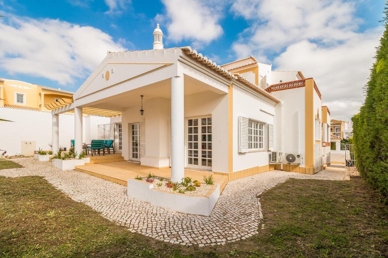 New Dawn'S Guesthouse By Algarve Golden Properties Лагуш Экстерьер фото